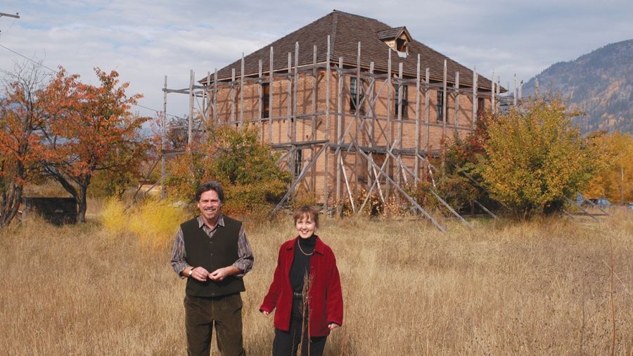 Linda and Myler Wilkinson walking near the Mir Centre
